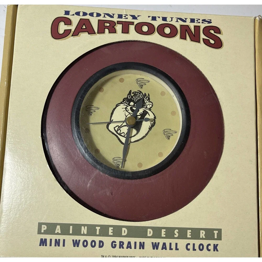 Vintage 1994 Warner Bros. Looney Tunes Tazmanian Devil Wall Clock -Original Box-